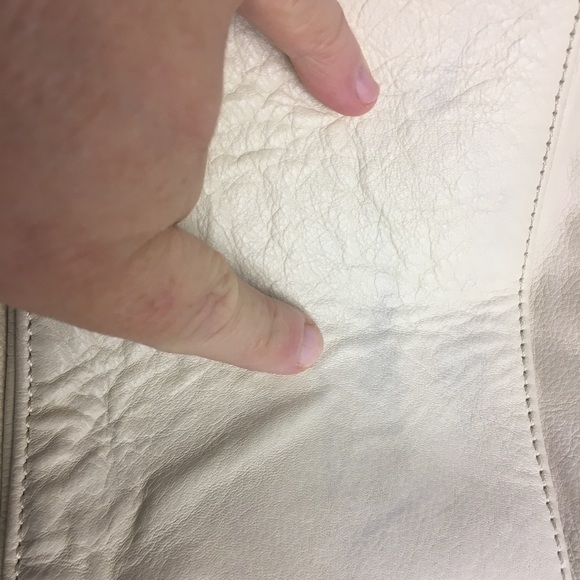 Splendid Leather Large Purse - Picture 5 of 6